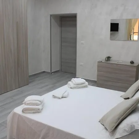 Casa Grey 3* Napoli