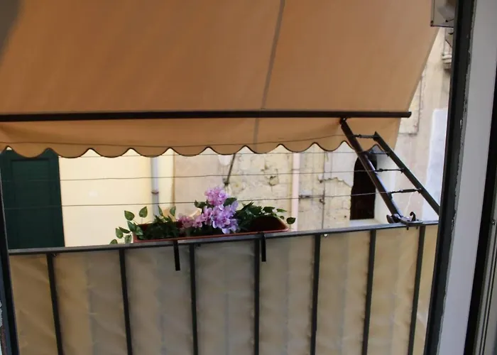 Casa Grey מלון דירות 3*